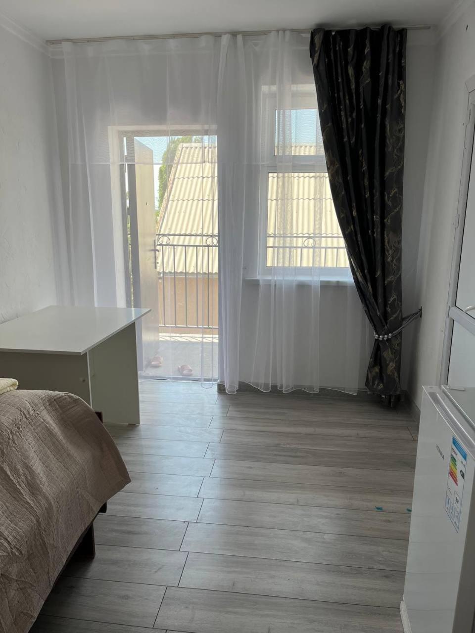 "Bilim" Guest House Tamchy Ngoại thất bức ảnh